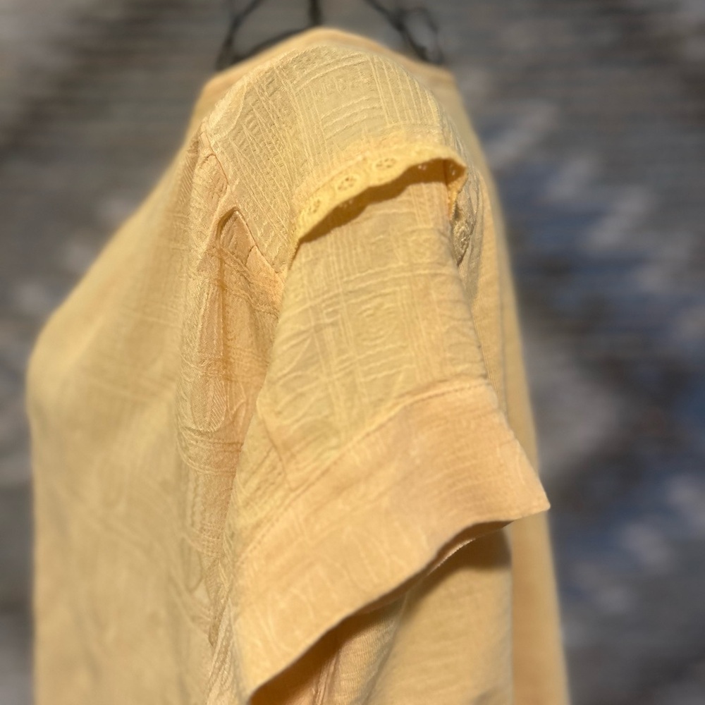 Democracy Elegant Yellow Women's Top - Picture 6 of 11